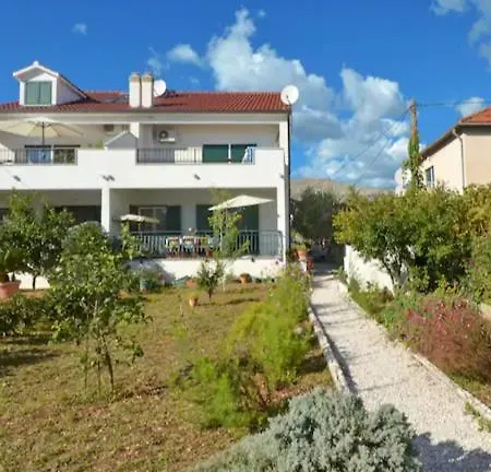 Lux Apartmán