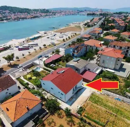Apartment Lux Trogir