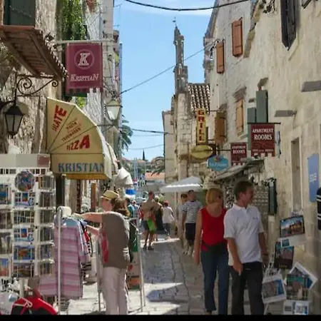 Lux Lägenhet Trogir